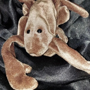 VINTAGE Retired "Stinger" Beanie Baby